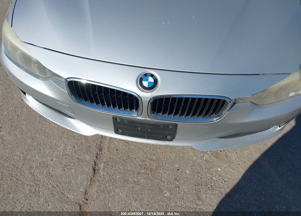 2014 BMW 3 SERIES VIN: WBA3B5C55EP539950