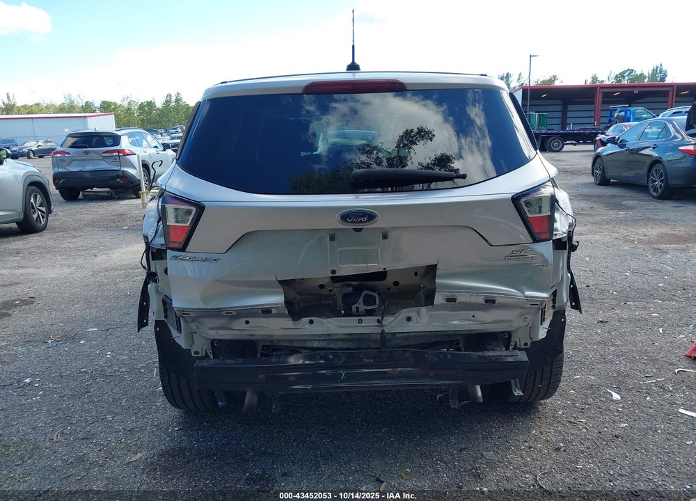 2017 FORD ESCAPE VIN: 1FMCU0F78HUB81323