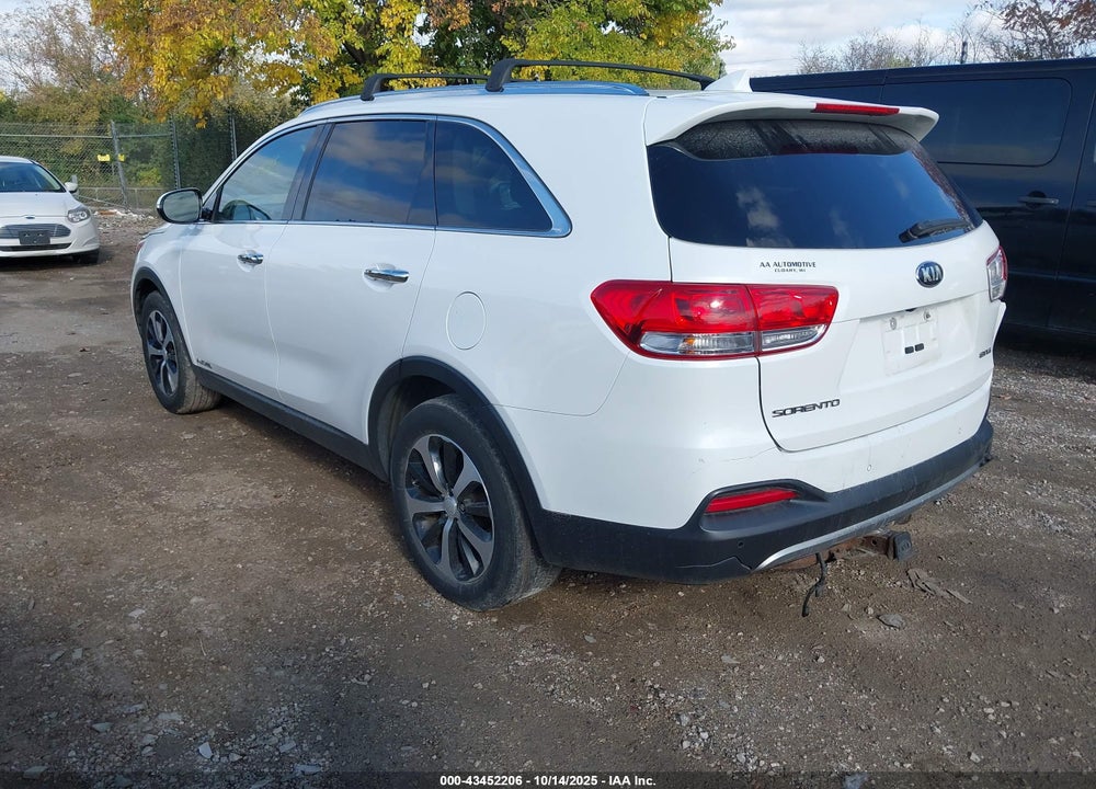 2017 KIA SORENTO VIN: 5XYPHDA52HG228709
