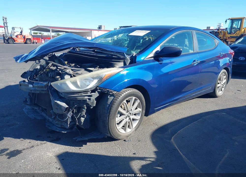 2015 HYUNDAI ELANTRA VIN: 5NPDH4AE1FH640659