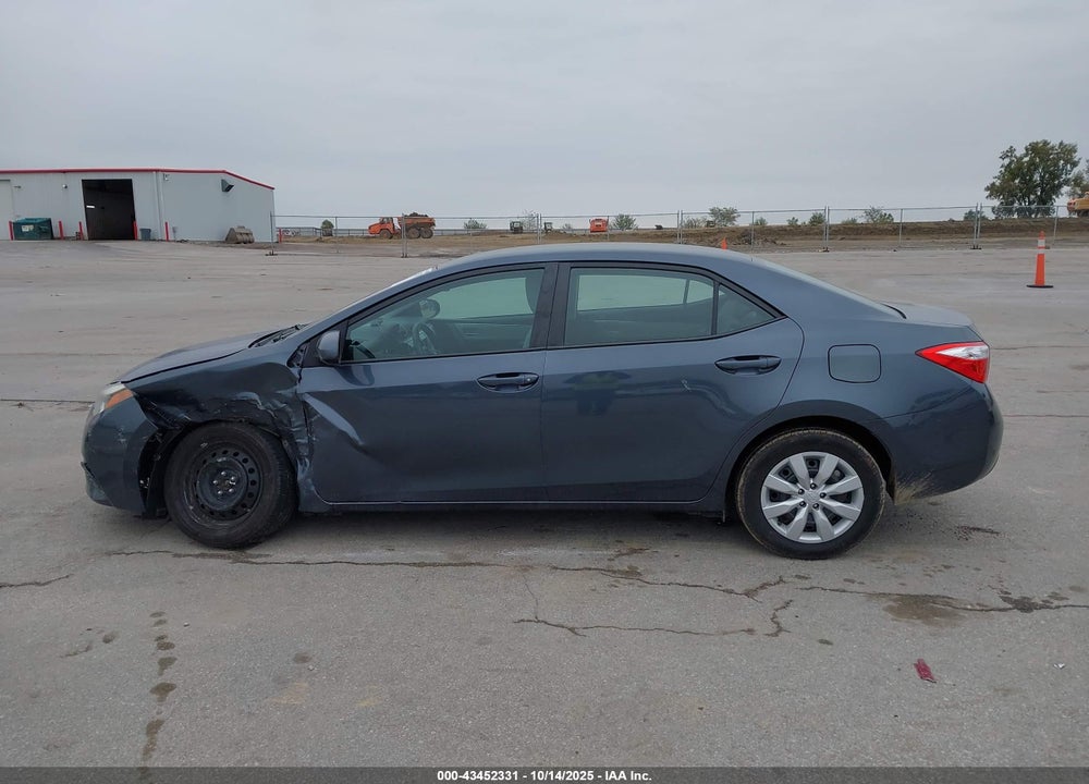 2016 TOYOTA COROLLA VIN: 5YFBURHE2GP512201