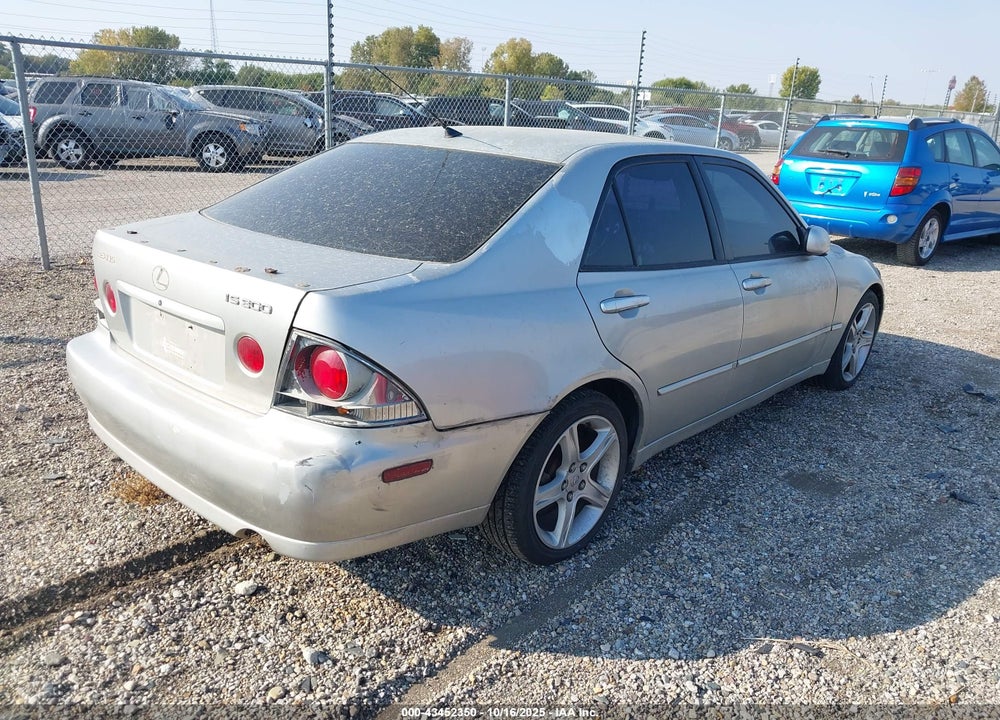 2004 LEXUS IS 300 VIN: JTHBD192940081916