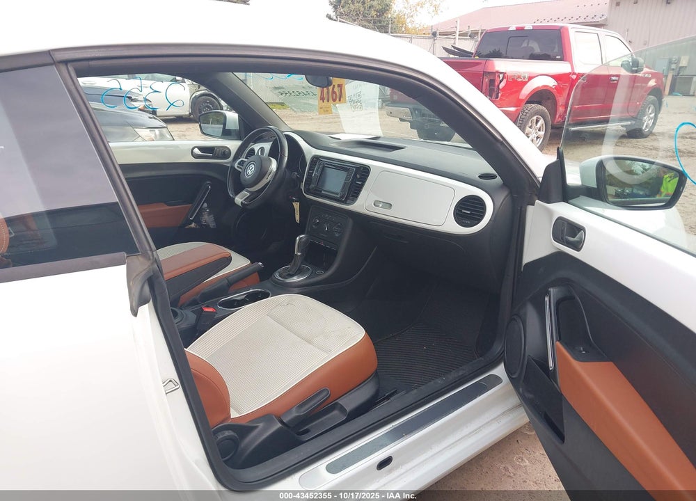 2017 VOLKSWAGEN BEETLE #PINKBEETLE/1.8T CLASSIC/1.8T S VIN: 3VWF17AT0HM626033