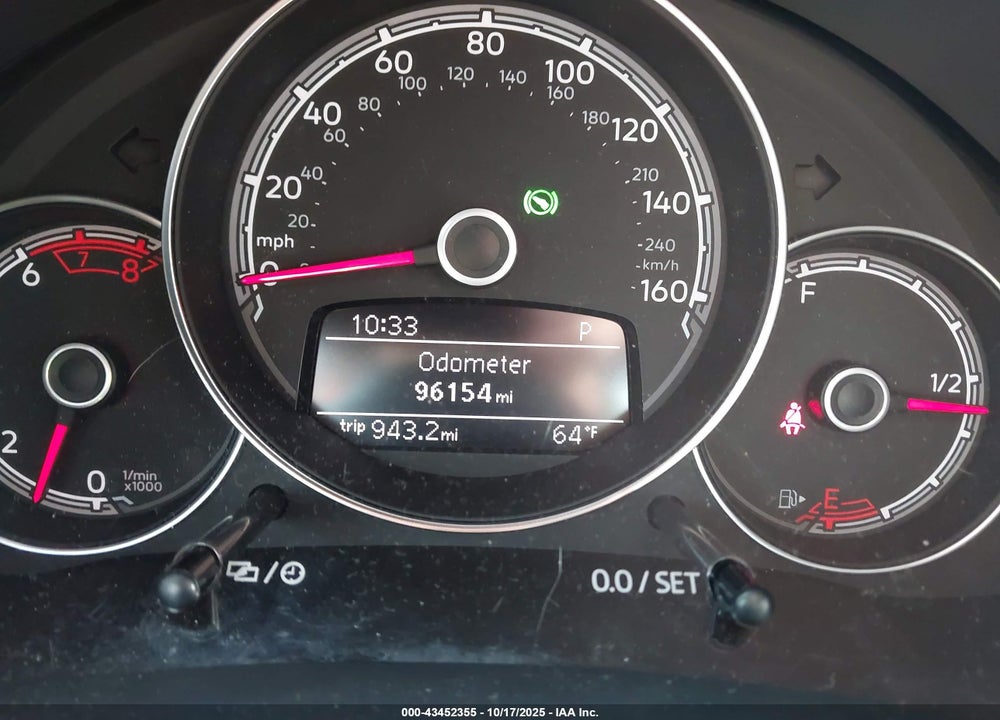 2017 VOLKSWAGEN BEETLE #PINKBEETLE/1.8T CLASSIC/1.8T S VIN: 3VWF17AT0HM626033