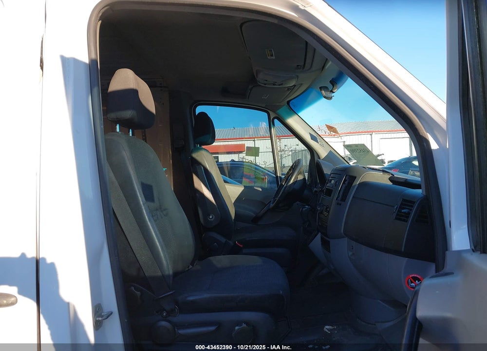 2010 MERCEDES-BENZ SPRINTER VAN 2500 VIN: WD3PE7CC5A5465807