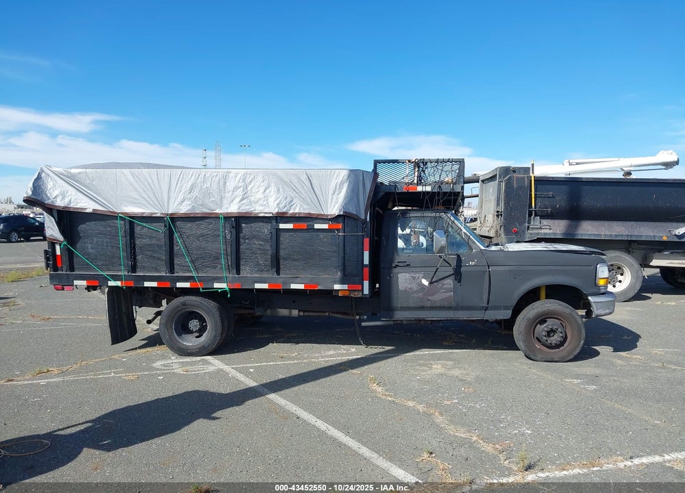 1992 FORD F SUPER DUTY VIN: 2FDLF47G9NCB00969