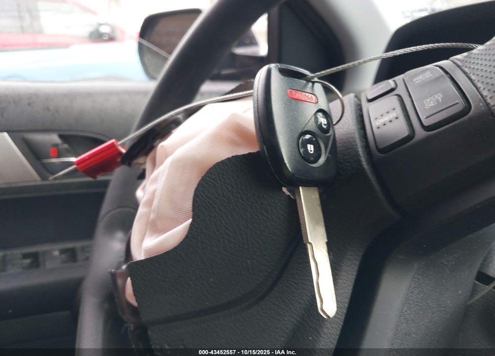 2011 HONDA CR-V SE VIN: 5J6RE4H40BL103728