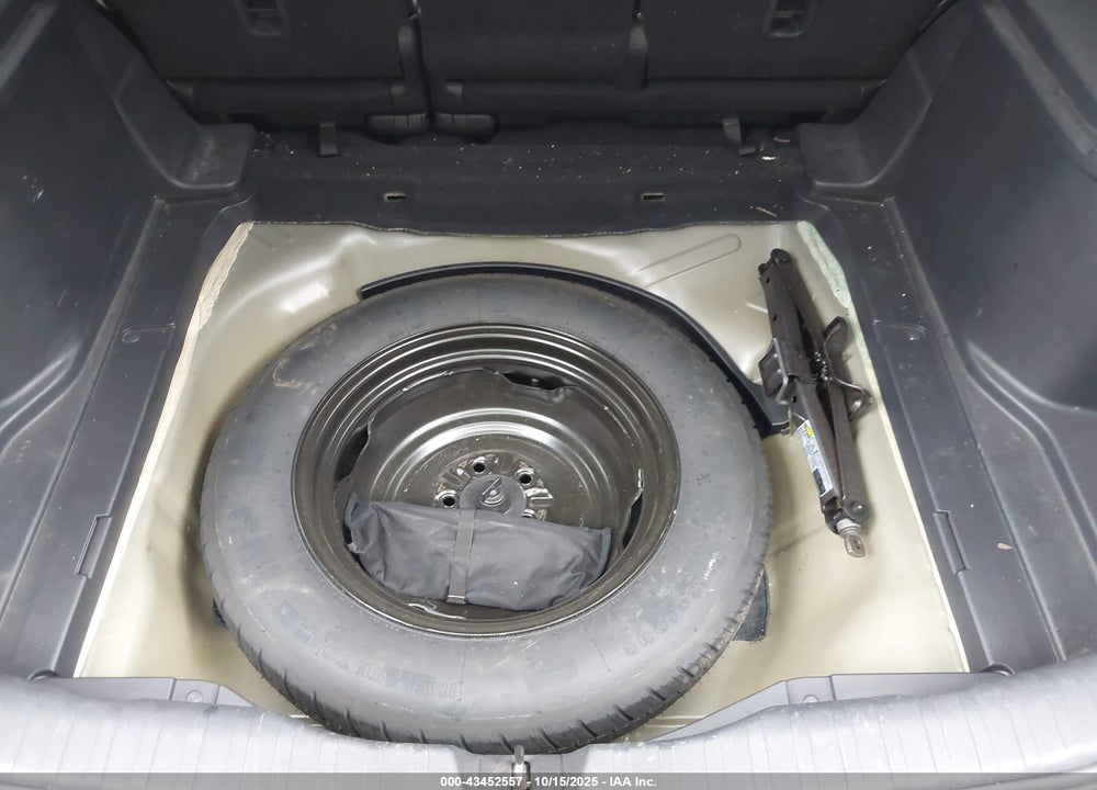 2011 HONDA CR-V SE VIN: 5J6RE4H40BL103728
