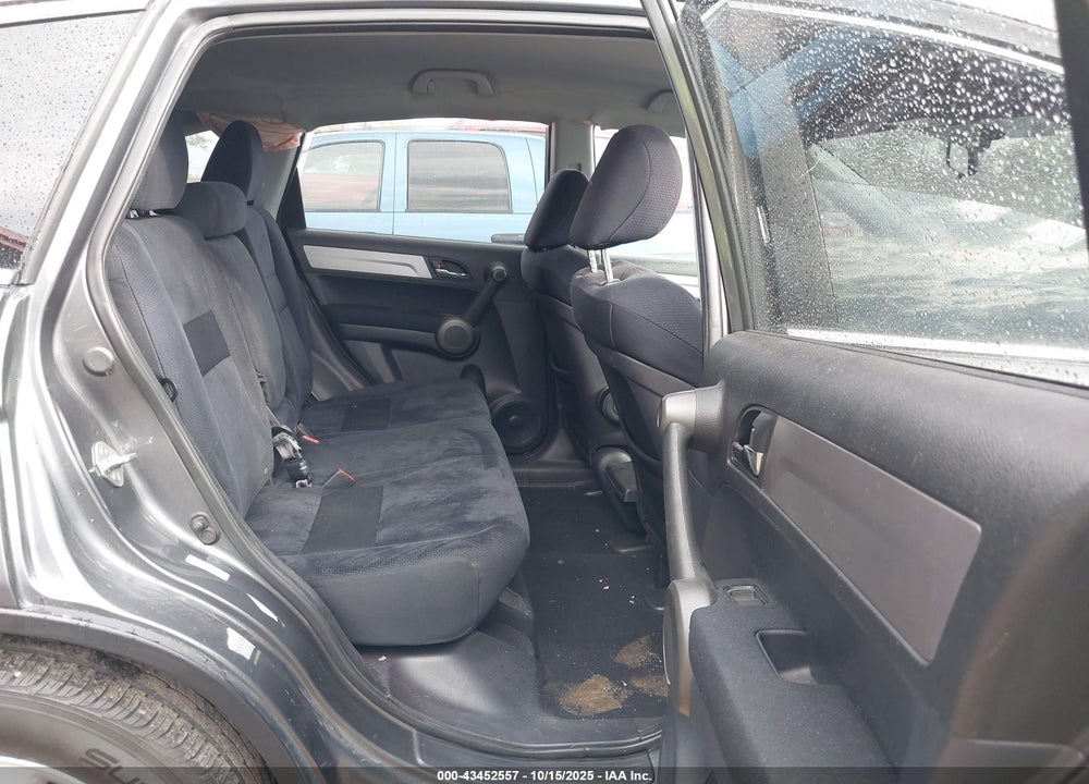 2011 HONDA CR-V SE VIN: 5J6RE4H40BL103728