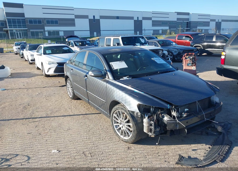 2010 VOLVO S40 2.4I VIN: YV1382MS0A2501211