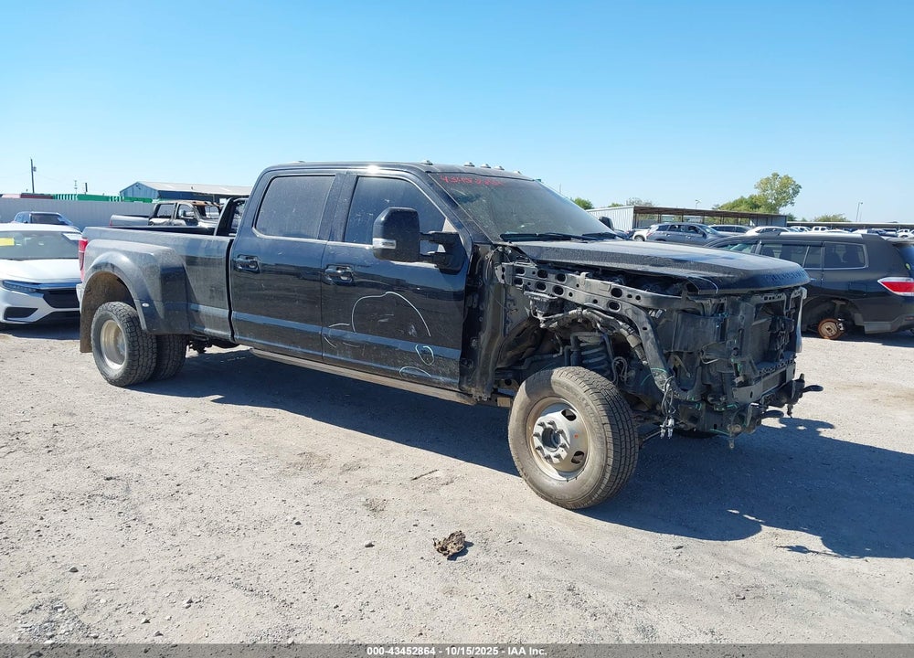 2022 FORD F-350 LARIAT VIN: 1FT8W3DT4NED39846