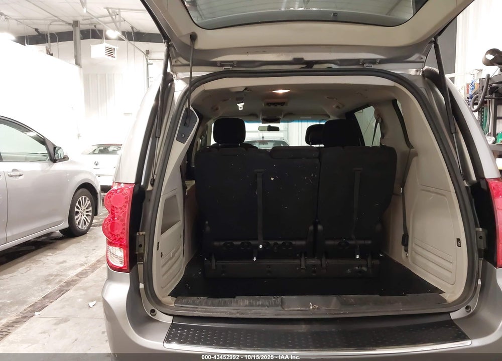 2015 DODGE GRAND CARAVAN SXT VIN: 2C4RDGCG5FR744866
