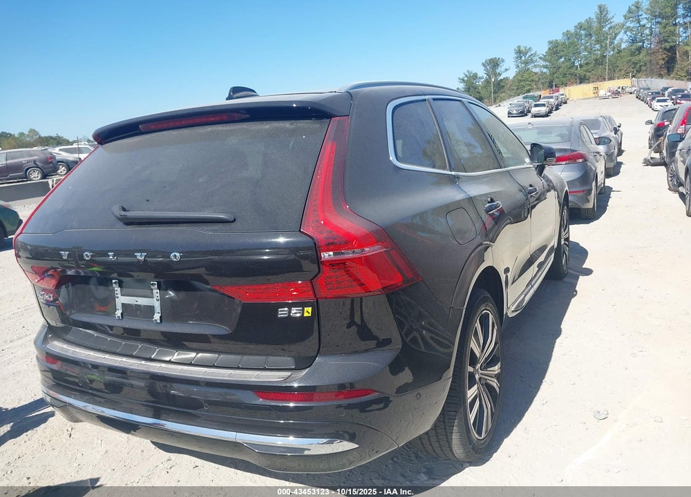 2023 VOLVO XC60 B5 PLUS BRIGHT THEME VIN: YV4L12DN4P1203650