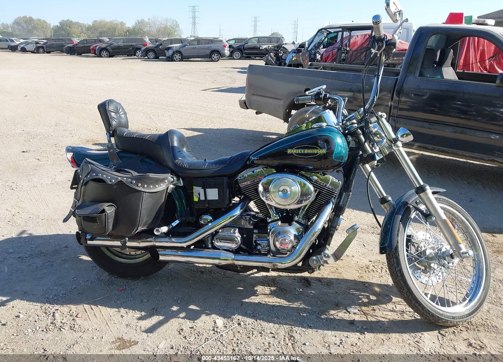 2000 HARLEY-DAVIDSON FXDWG VIN: 1HD1GEV16YY326850