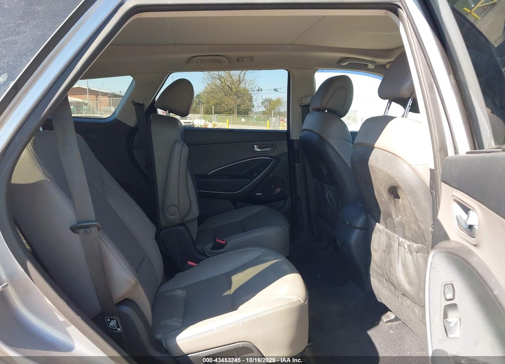 2016 HYUNDAI SANTA FE LIMITED VIN: KM8SR4HF5GU140350