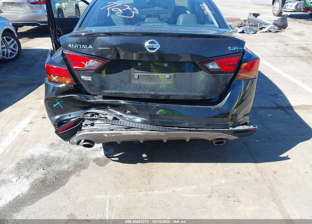 2022 NISSAN ALTIMA SR FWD VIN: 1N4BL4CV4NN400996