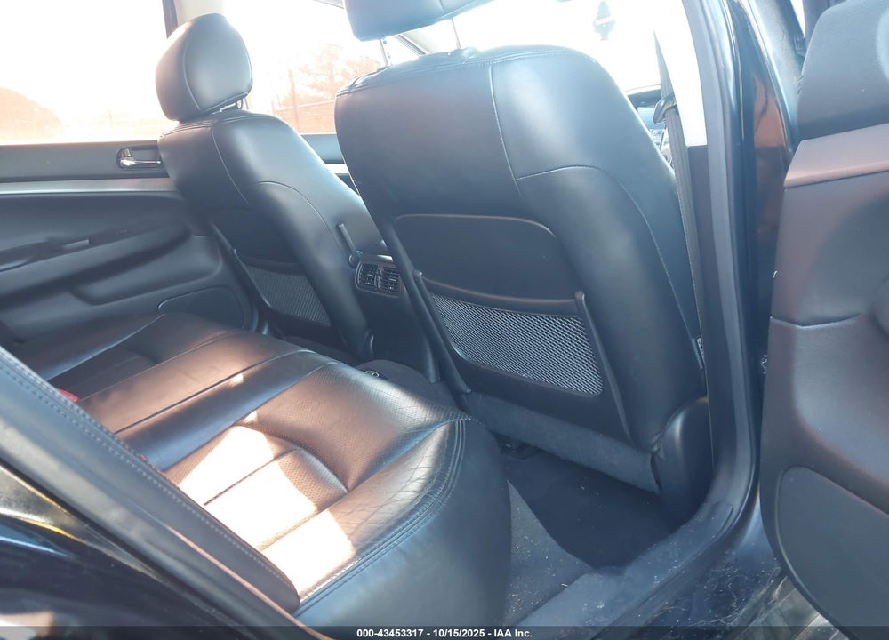 2011 INFINITI G37 VIN: JN1CV6AR1BM352291