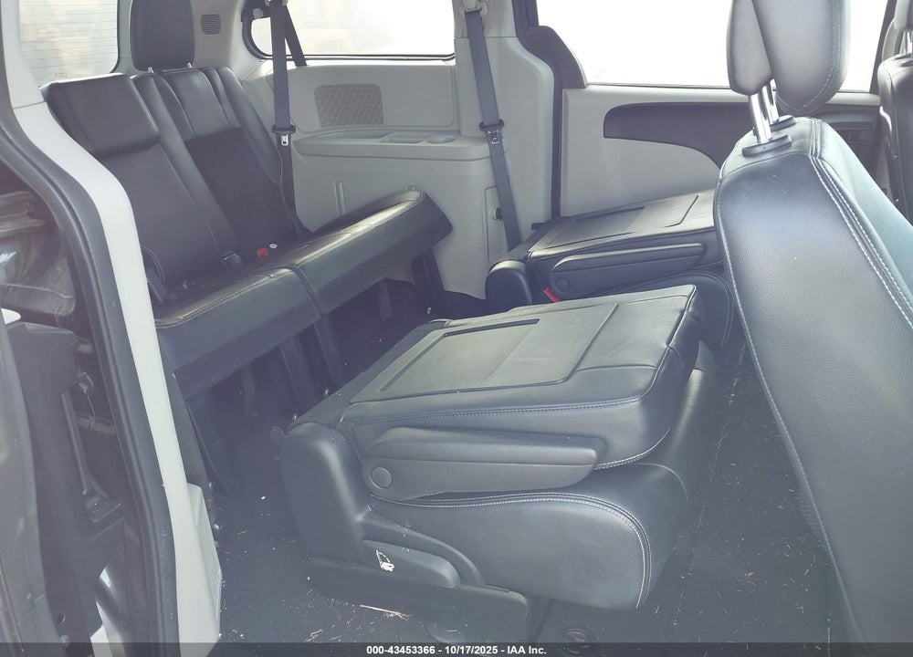 2017 DODGE GRAND CARAVAN SXT VIN: 2C4RDGCG0HR765790