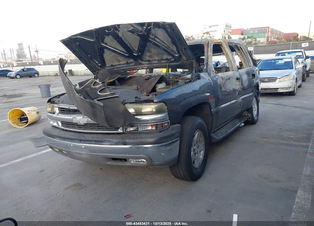 2004 CHEVROLET TAHOE VIN: 1GNEC13V54R168056