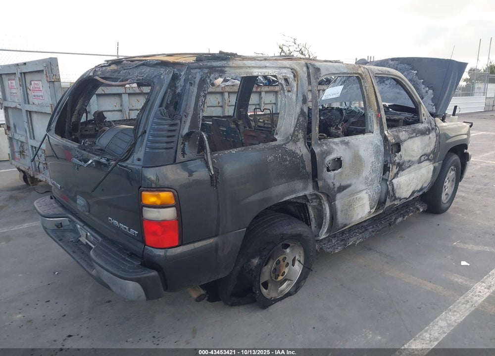 2004 CHEVROLET TAHOE VIN: 1GNEC13V54R168056