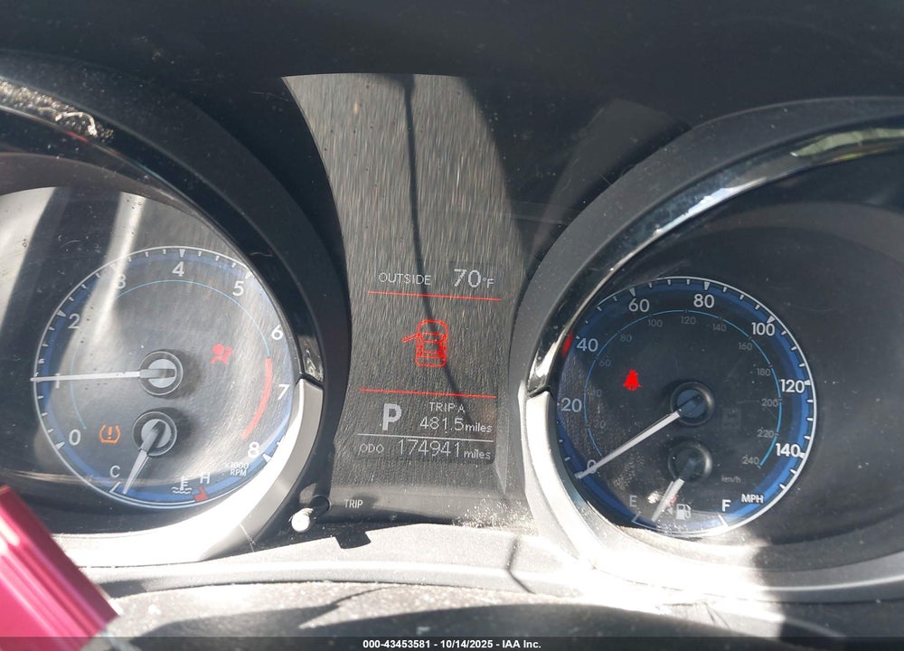 2014 TOYOTA COROLLA S PLUS VIN: 2T1BURHE5EC212830