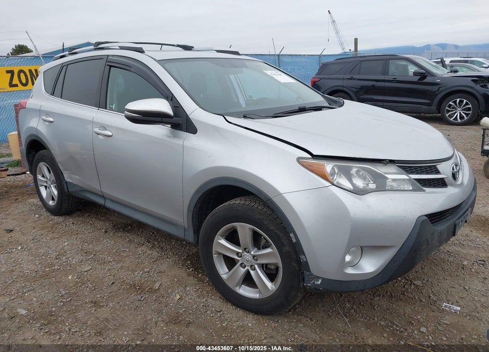 2014 TOYOTA RAV4 XLE VIN: 2T3RFREV6EW137865