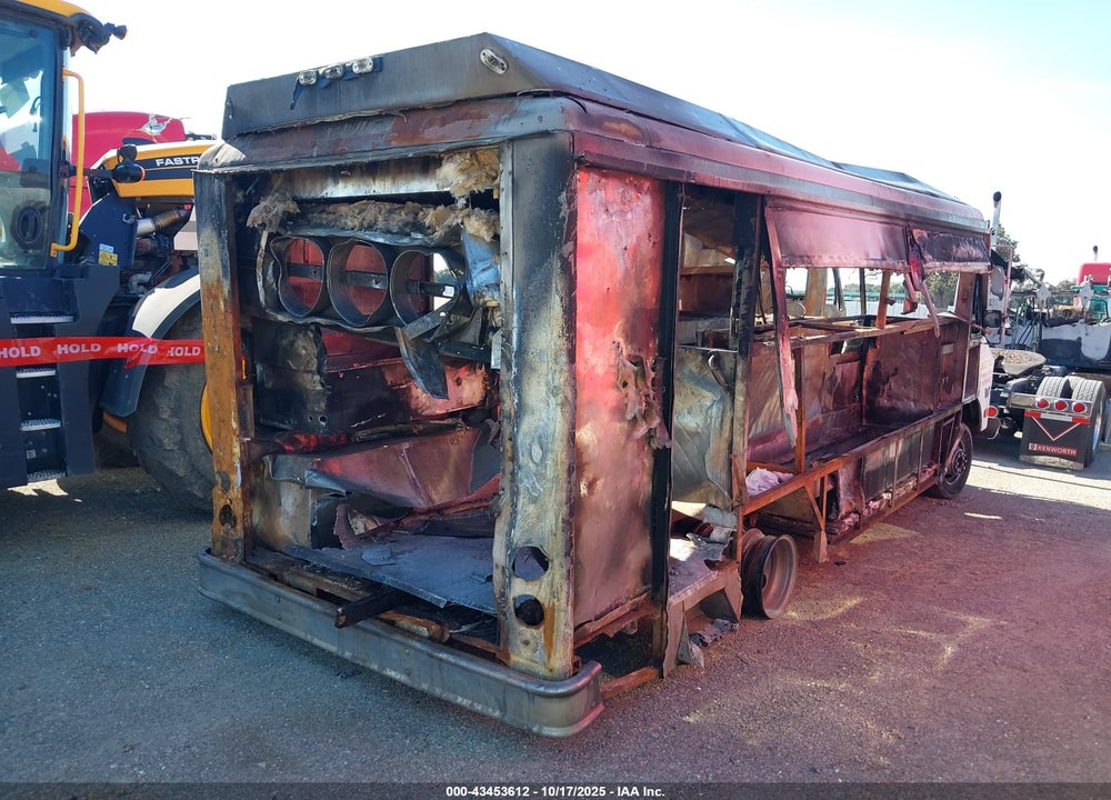 1990 GMC VALUE VAN P3500 VIN: 1GTJP32K4L3501556