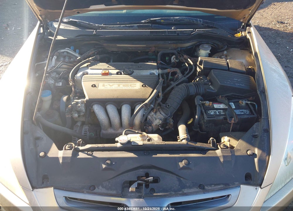 2005 HONDA ACCORD 2.4 LX VIN: 1HGCM56415A170525