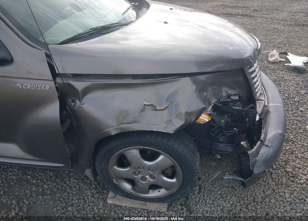 2001 CHRYSLER PT CRUISER VIN: 3C8FY4BB61T565445