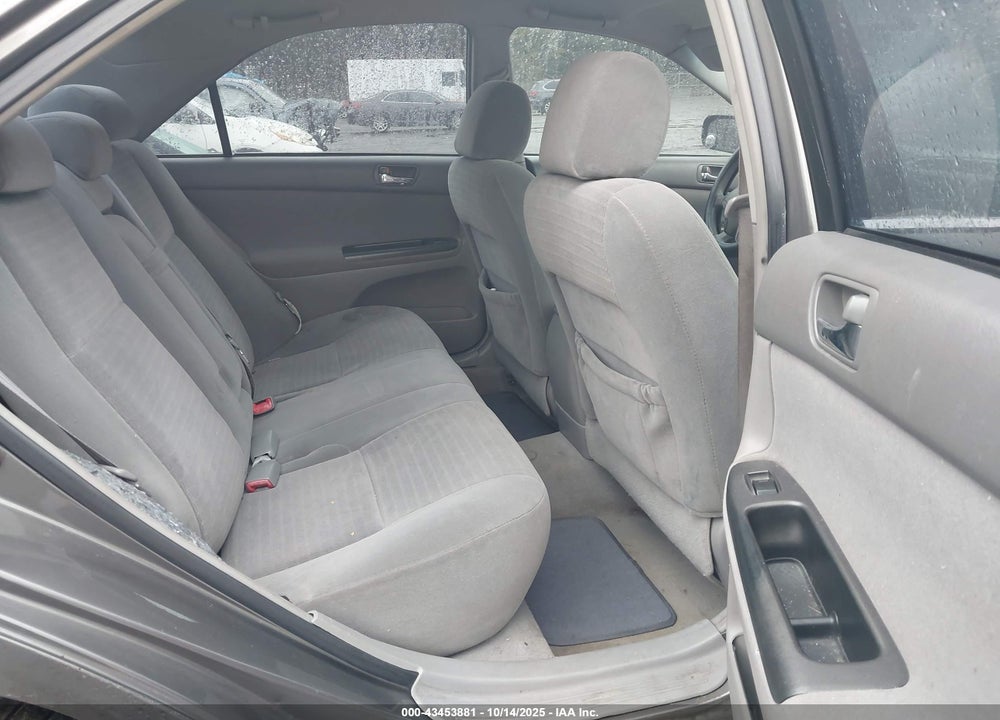 2005 TOYOTA CAMRY STD/ VIN: 4T1BE32K35U537340