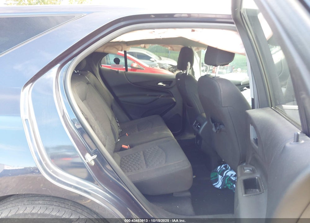 2019 CHEVROLET EQUINOX LT VIN: 3GNAXUEV2KL290119