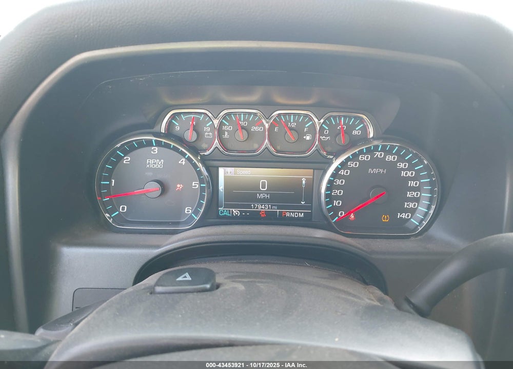 2016 CHEVROLET SILVERADO 1500 1LT VIN: 3GCUKREC1GG290421
