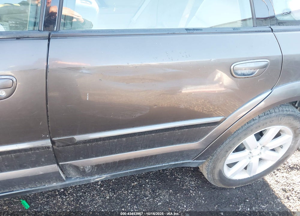 2008 SUBARU OUTBACK VIN: 4S4BP62C787329839