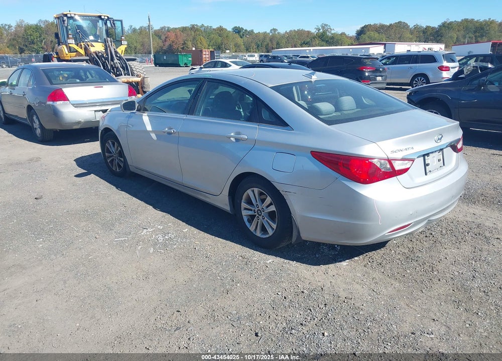 2013 HYUNDAI SONATA VIN: 5NPEB4AC7DH644619