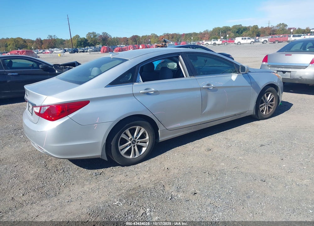 2013 HYUNDAI SONATA VIN: 5NPEB4AC7DH644619