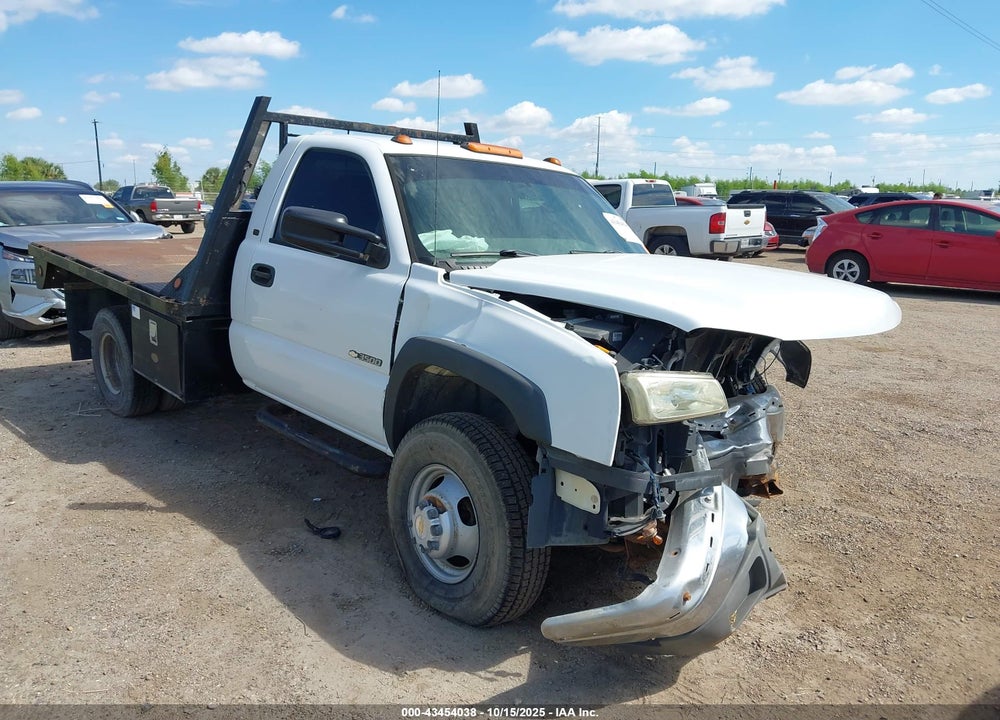 2005 CHEVROLET SILVERADO 3500 CHASSIS WORK TRUCK VIN: 1GBJC34U55E272116