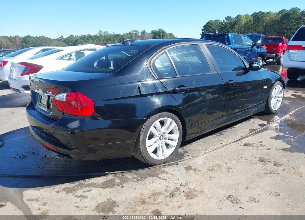 2007 BMW 3 SERIES VIN: WBAVA37517NE29862