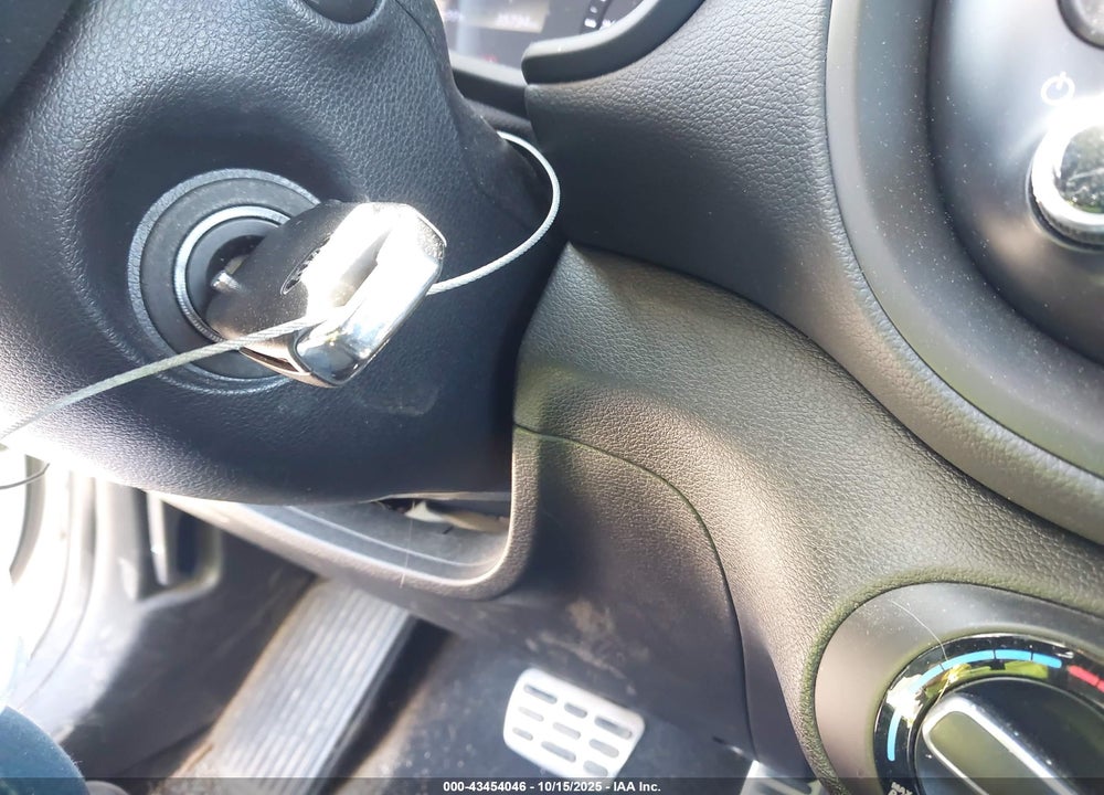 2020 KIA SOUL !/+/S VIN: KNDJ23AU4L7710290
