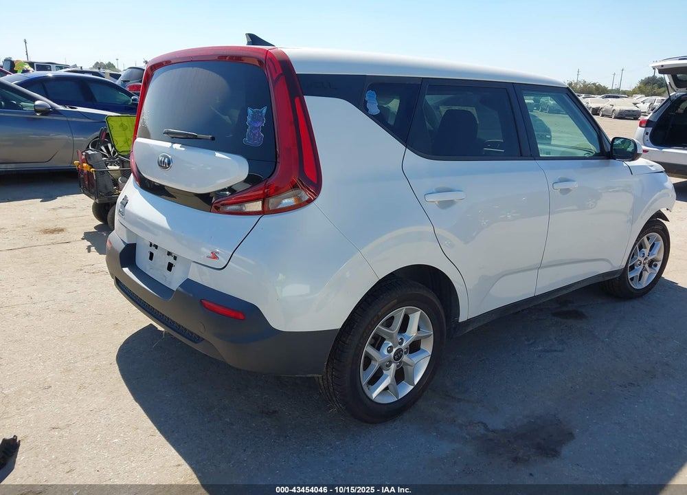 2020 KIA SOUL !/+/S VIN: KNDJ23AU4L7710290