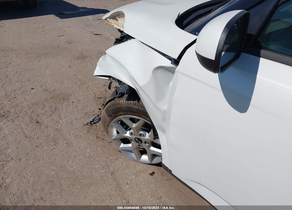 2020 KIA SOUL !/+/S VIN: KNDJ23AU4L7710290