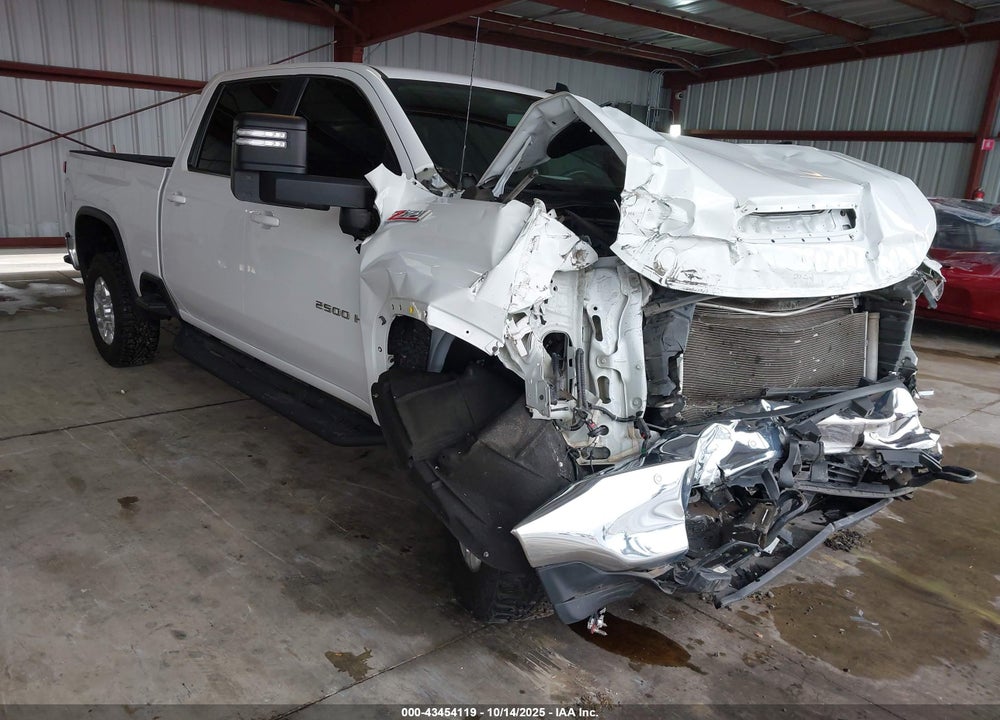 2021 CHEVROLET SILVERADO 2500HD 4WD STANDARD BED LT VIN: 1GC4YNE71MF263517