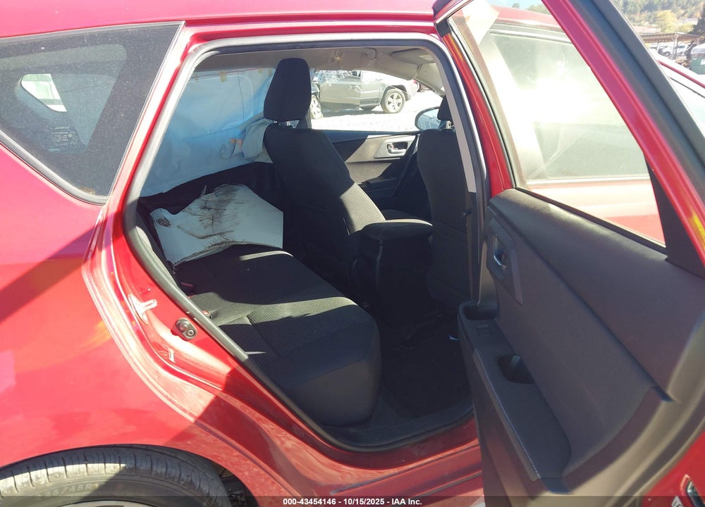 2018 TOYOTA COROLLA IM VIN: JTNKARJE5JJ574735