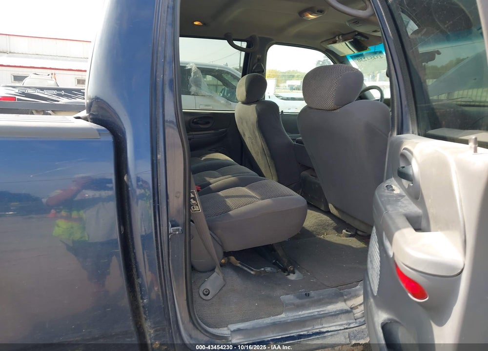 2002 FORD F-150 LARIAT/XLT VIN: 1FTRW08L82KA54383