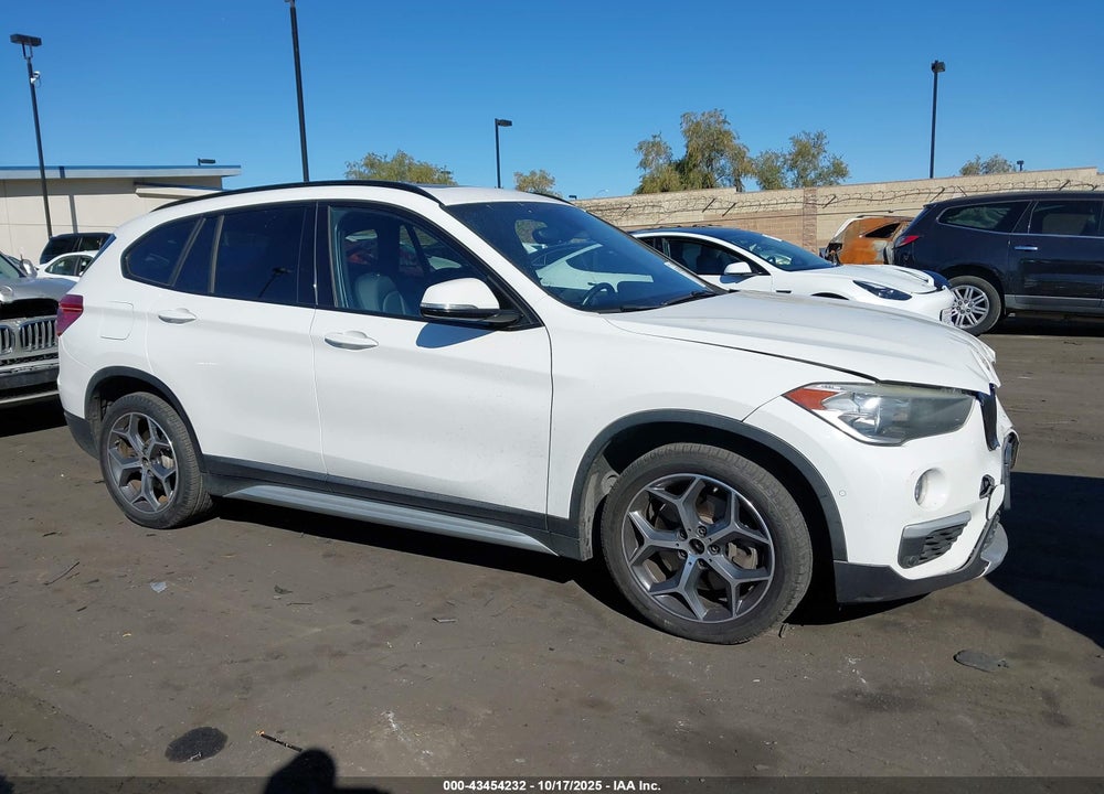 2017 BMW X1 SDRIVE28I VIN: WBXHU7C36H5H37696