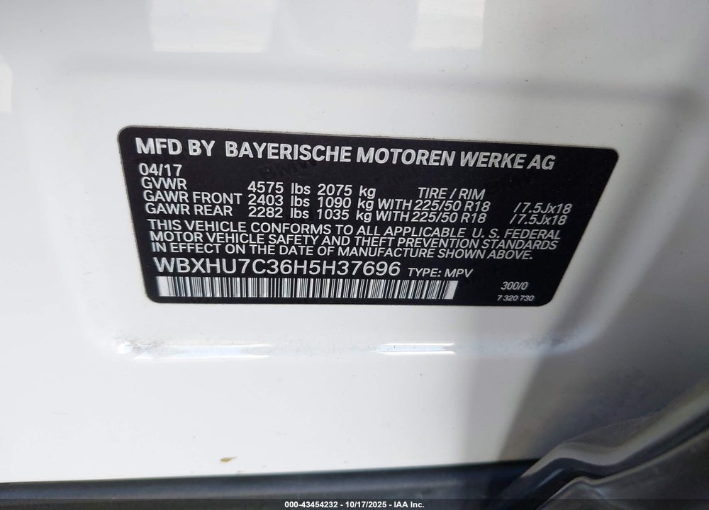 2017 BMW X1 SDRIVE28I VIN: WBXHU7C36H5H37696