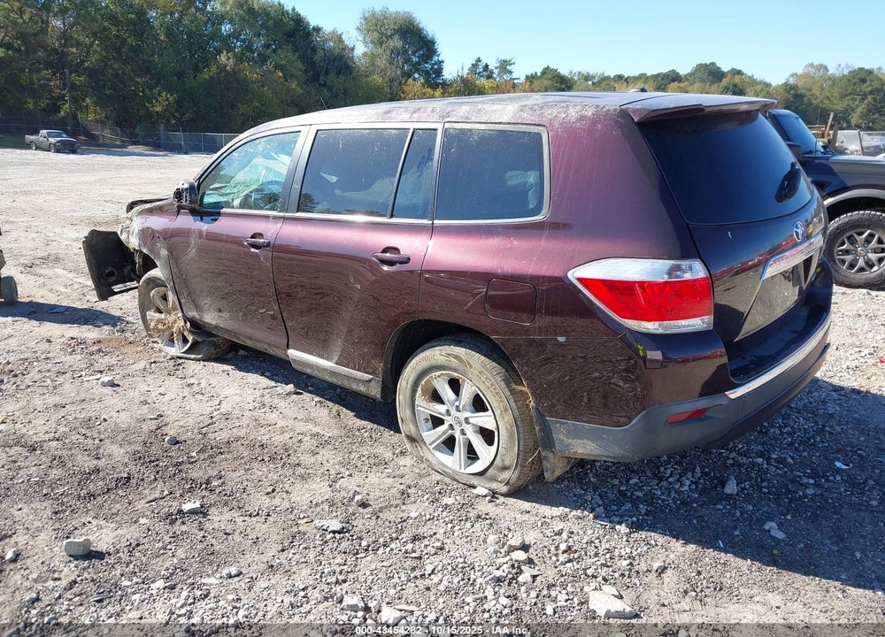 2012 TOYOTA HIGHLANDER BASE V6 VIN: 5TDBK3EHXCS158575