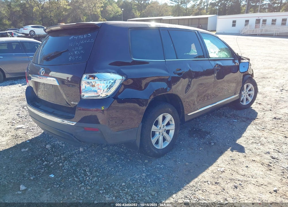 2012 TOYOTA HIGHLANDER BASE V6 VIN: 5TDBK3EHXCS158575
