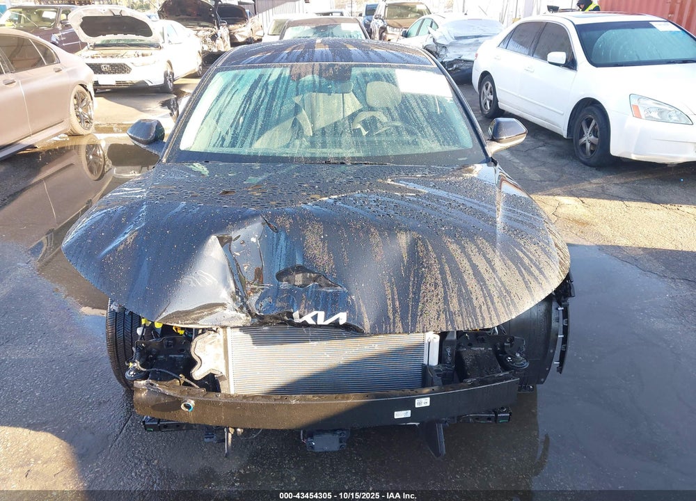2025 KIA K4 LXS VIN: 3KPFT4DE1SE145248