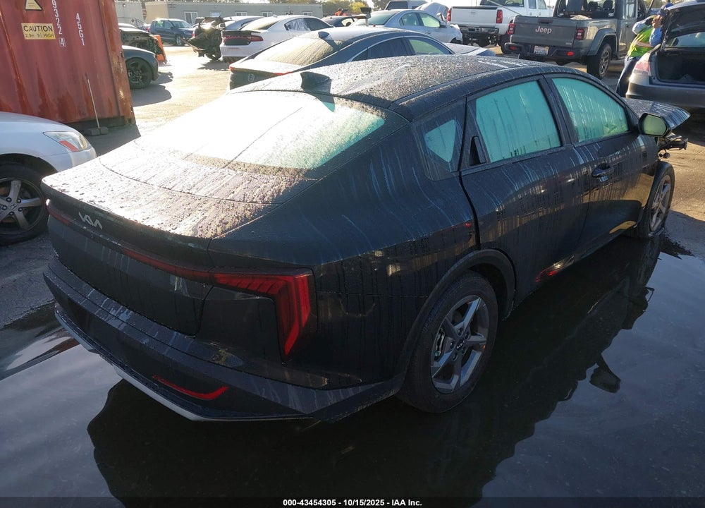 2025 KIA K4 LXS VIN: 3KPFT4DE1SE145248