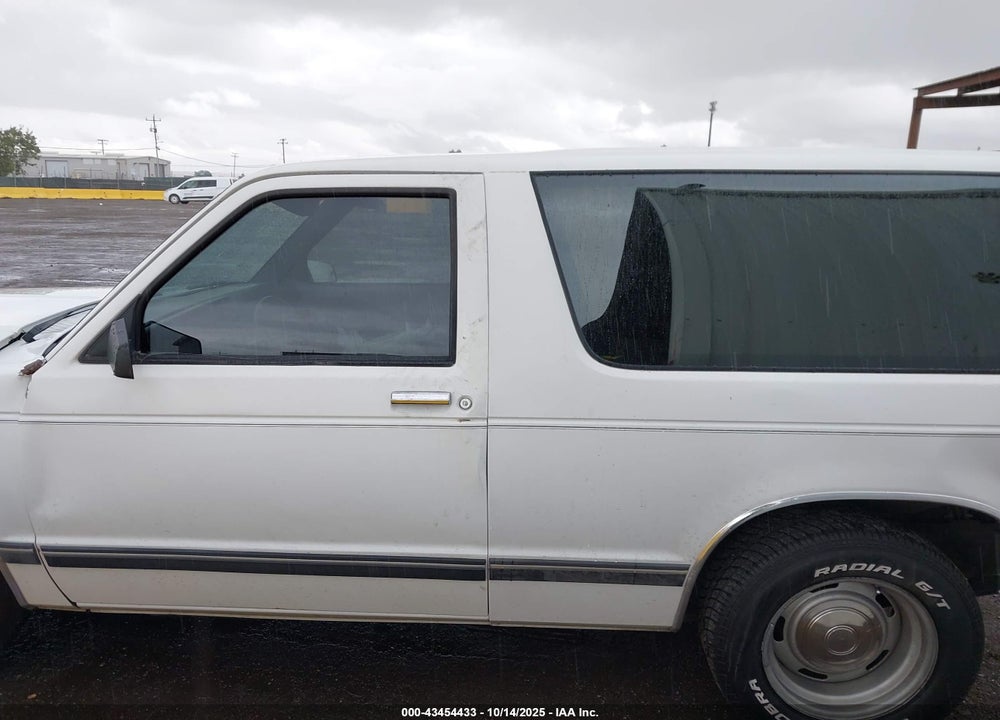 1987 CHEVROLET BLAZER S10 VIN: 1GNCS18R6H8189905